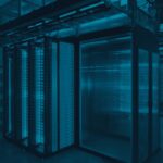 Servidores de data center representando engenharia de dados