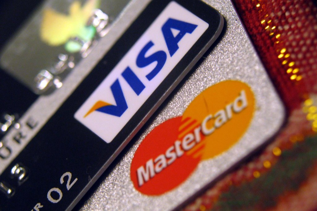 Tecnologia financeira e bancária aplicada com IA generativa