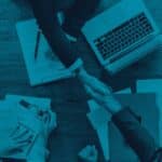 Contrato de implementação de Power BI sendo fechado entre consultoria e cliente
